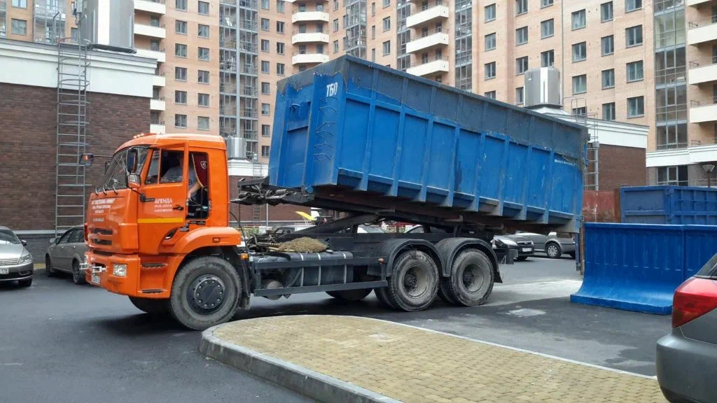 Аренда пухто для вывоза строительного и бытового мусора в Донском в октябре