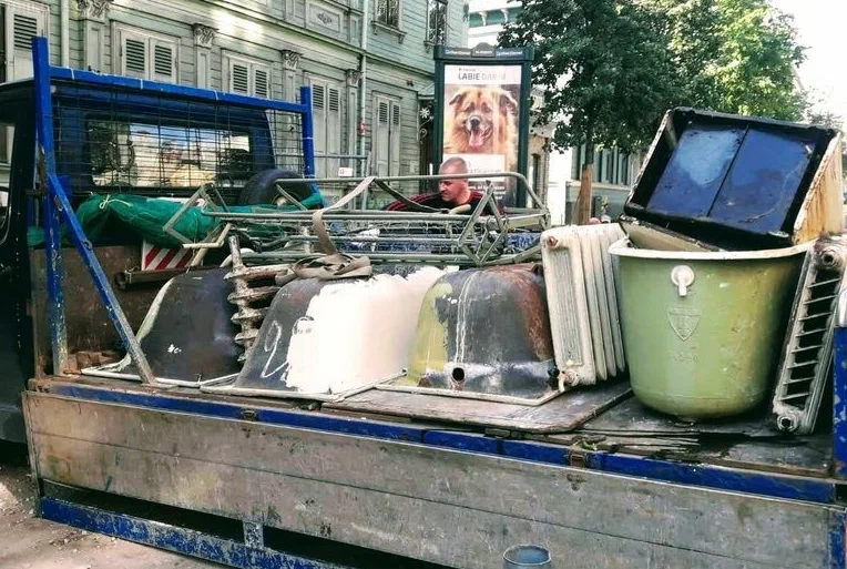Вывоз старой сантехники в Донском от ПроМусор: быстро, недорого от 557 руб., утилизация и грузчики