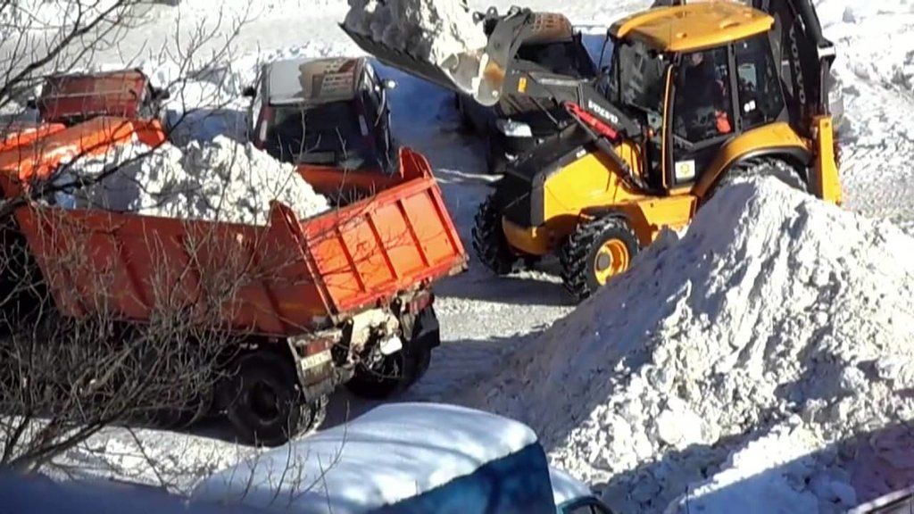 Вывоз снега с погрузкой в Донском для организаций и частных лиц в октябре